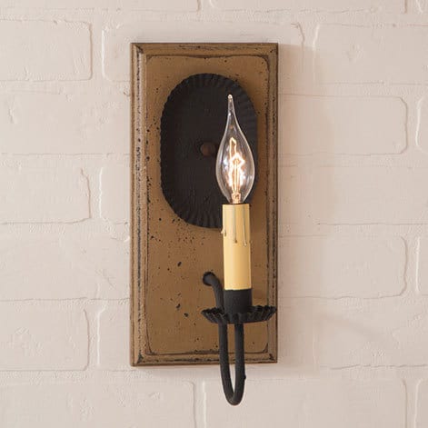 Wilcrest Sconce in Americana Pearwood-image