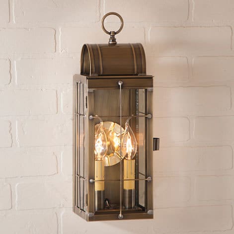 Queen Arch Wall Lantern in Weathered Brass-image