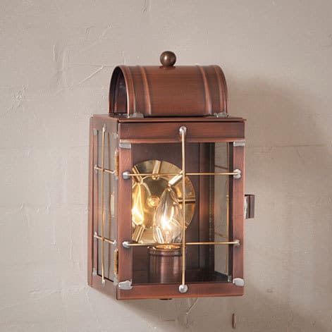 Small Wall Lantern in Antique Copper-image