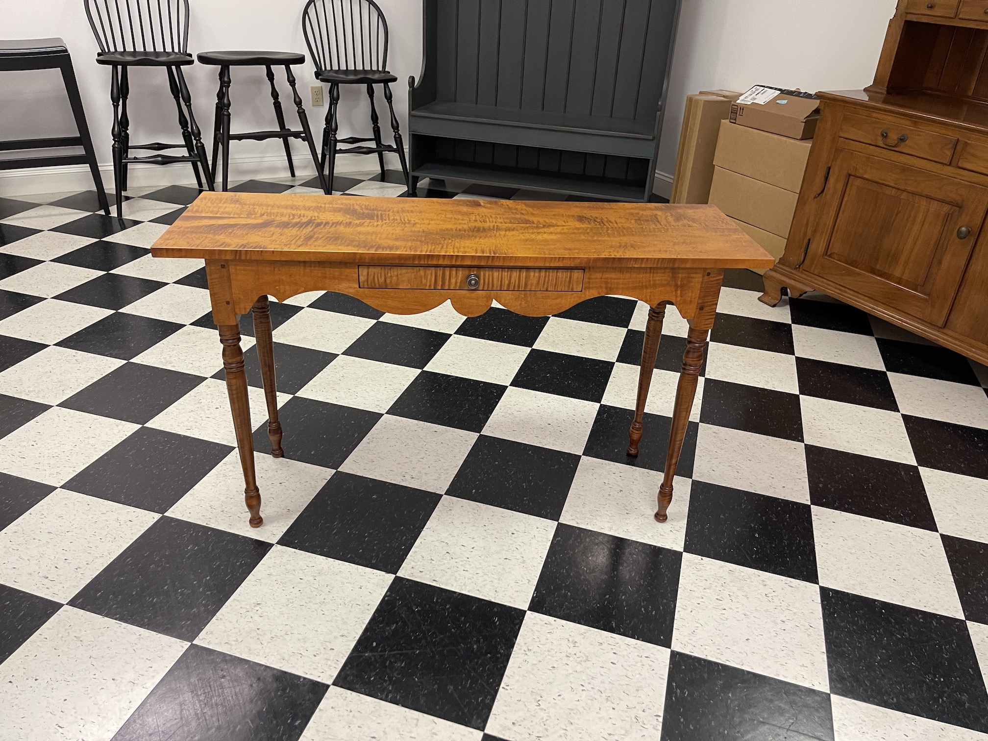 New Model Tiger Maple Hall Table with Drawer and Scalloped Skirt-image