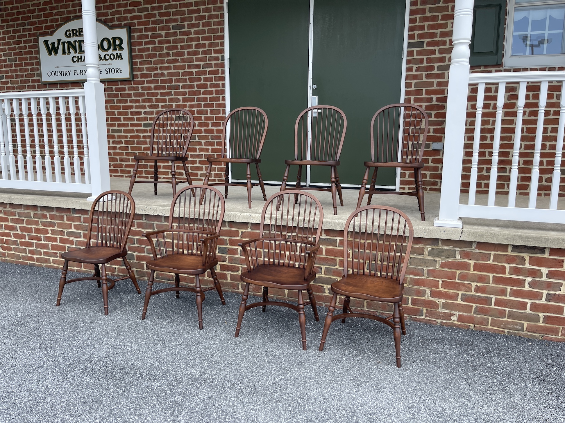 Set of 8 English Style Windsor Chairs-image