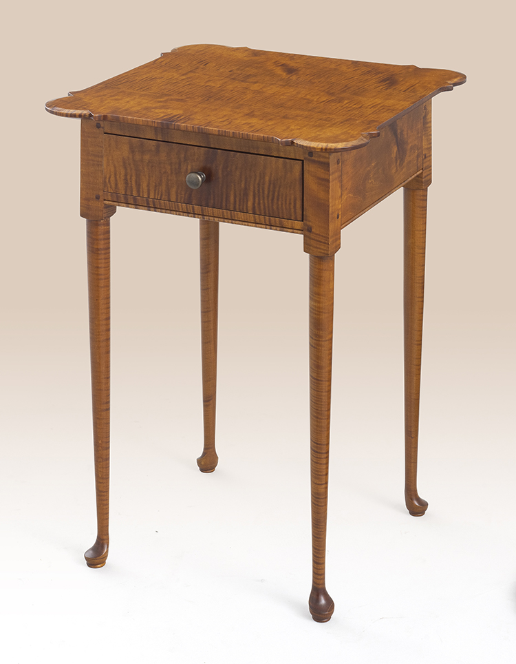 Tiger Maple Wood One Drawer Queen Anne Stand-image